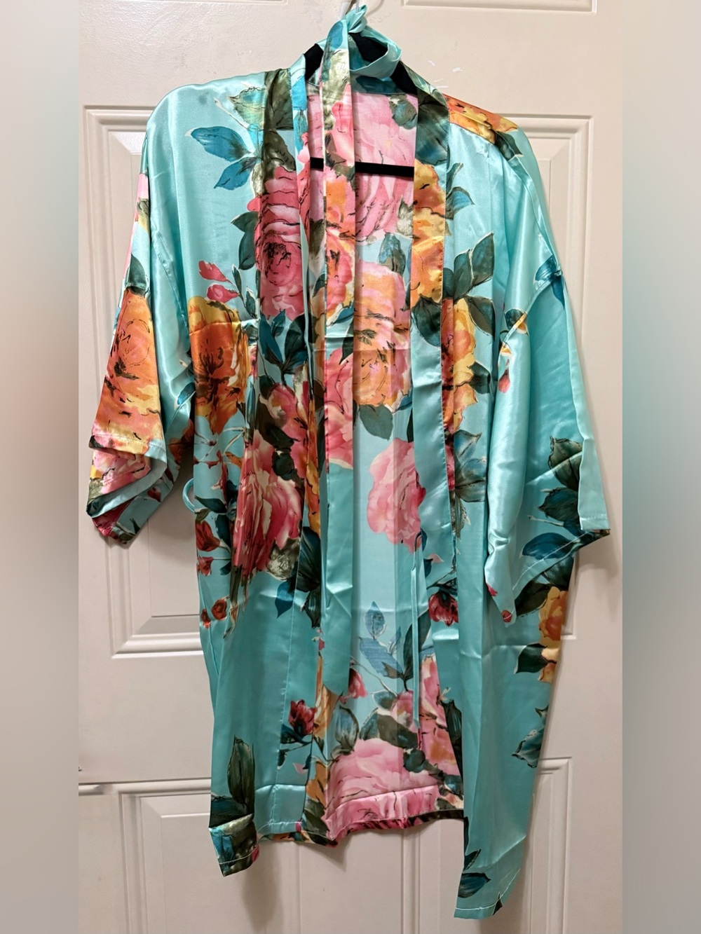 Colorful Floral Satin Wrap Style Floral Robe OSFM NWOT